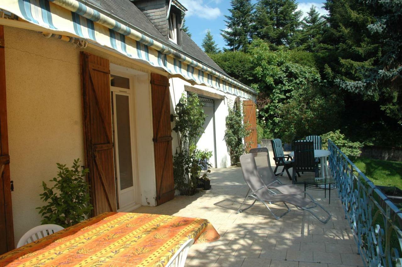 La Demeure Aux Pins Bed & Breakfast Lourdes Exterior photo